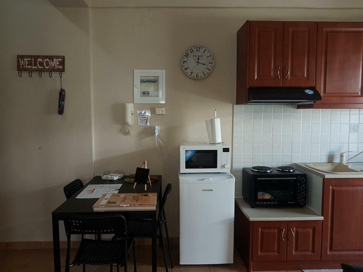 Appartement Cozy Loft à Mesolóngion Extérieur photo