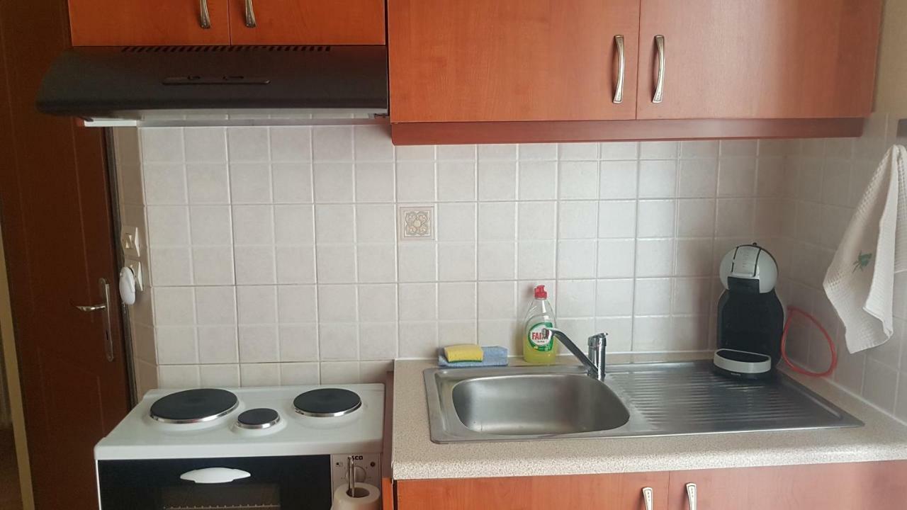 Appartement Cozy Loft à Mesolóngion Extérieur photo