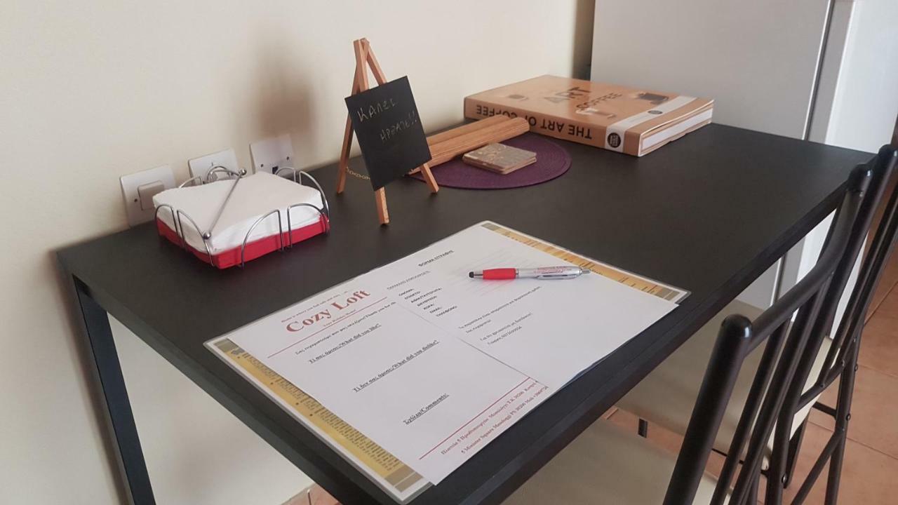 Appartement Cozy Loft à Mesolóngion Extérieur photo
