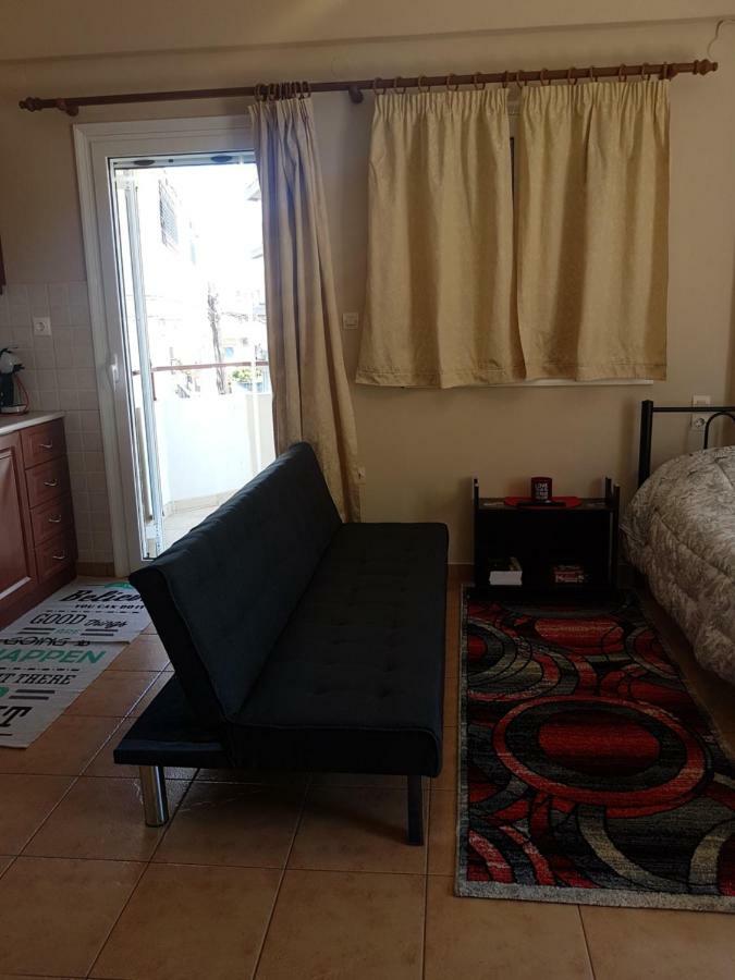 Appartement Cozy Loft à Mesolóngion Extérieur photo